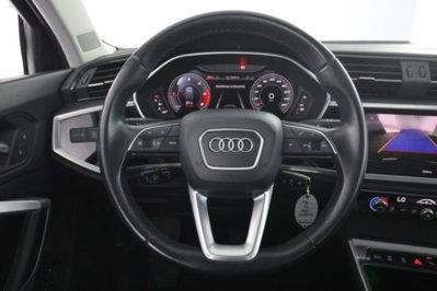 Audi Q3 40 TDI quattro S tronic Business (5)