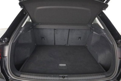Audi Q3 40 TDI quattro S tronic Business (6)