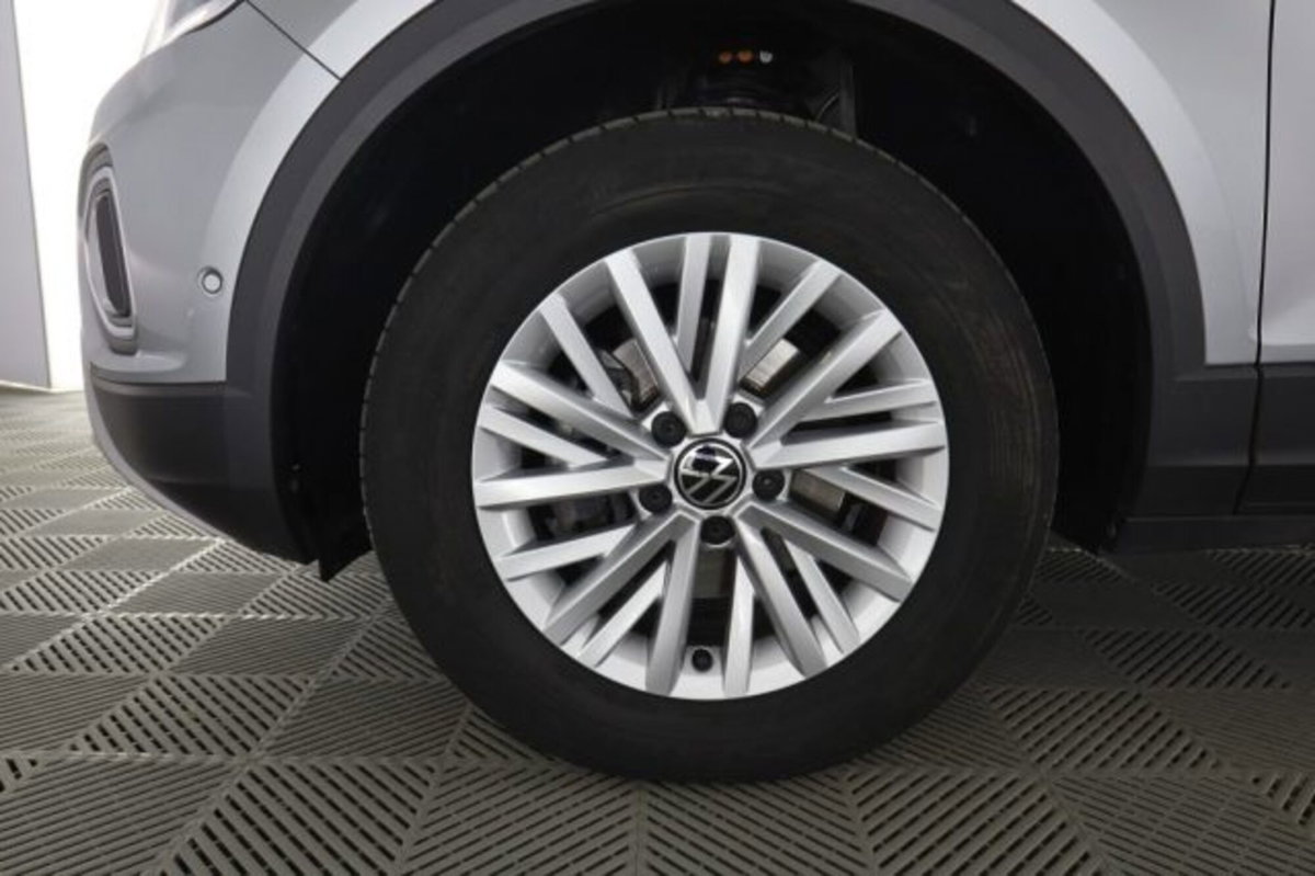 Volkswagen T-Roc 2.0 tdi Life 115cv (8)