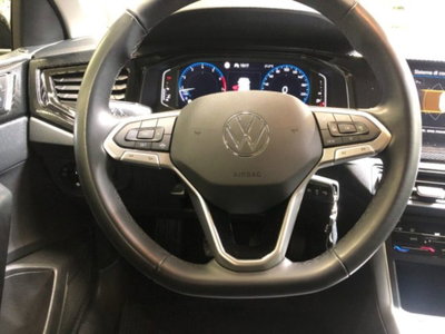 Volkswagen Polo 1.0 Edition 80cv (13)