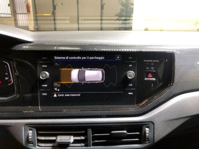Volkswagen Polo 1.0 Edition 80cv (14)