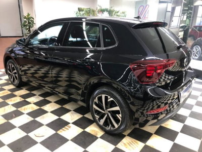 Volkswagen Polo 1.0 Edition 80cv (4)