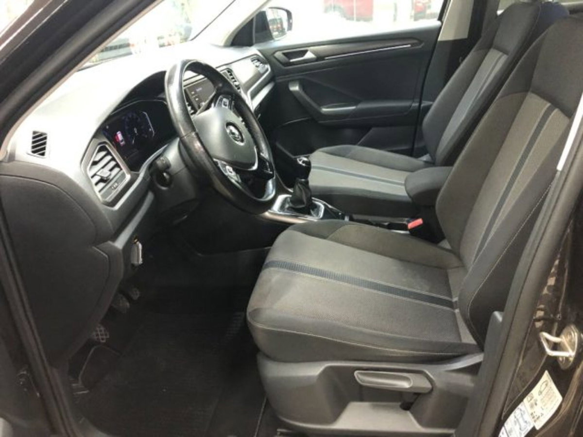 Volkswagen T-Roc 1.6 TDI SCR Style BlueMotion Technology (12)