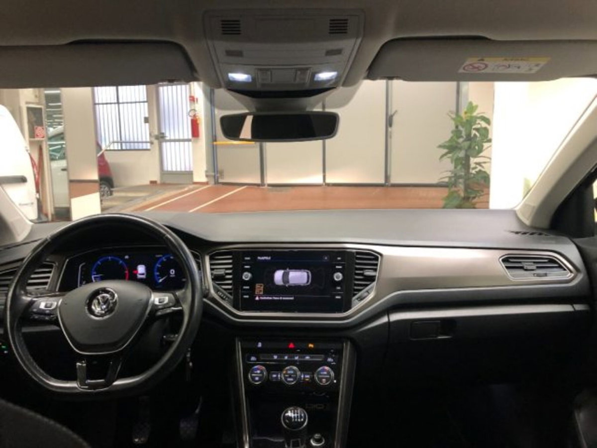 Volkswagen T-Roc 1.6 TDI SCR Style BlueMotion Technology (13)