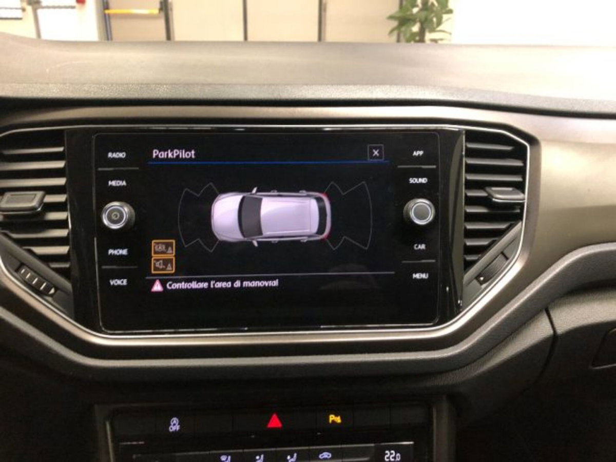 Volkswagen T-Roc 1.6 TDI SCR Style BlueMotion Technology (16)