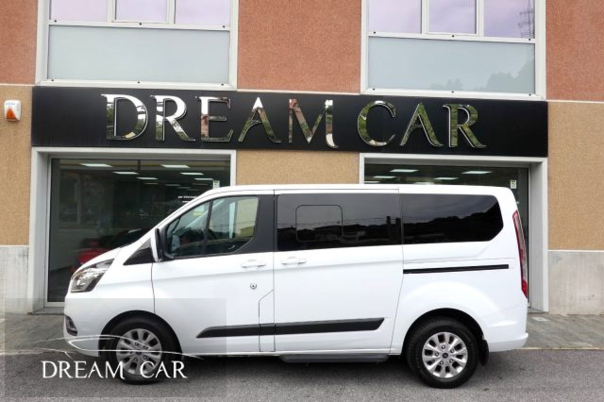 Ford Tourneo Custom 320 2.0 TDCi 130CV MHEV PC Trend (2)