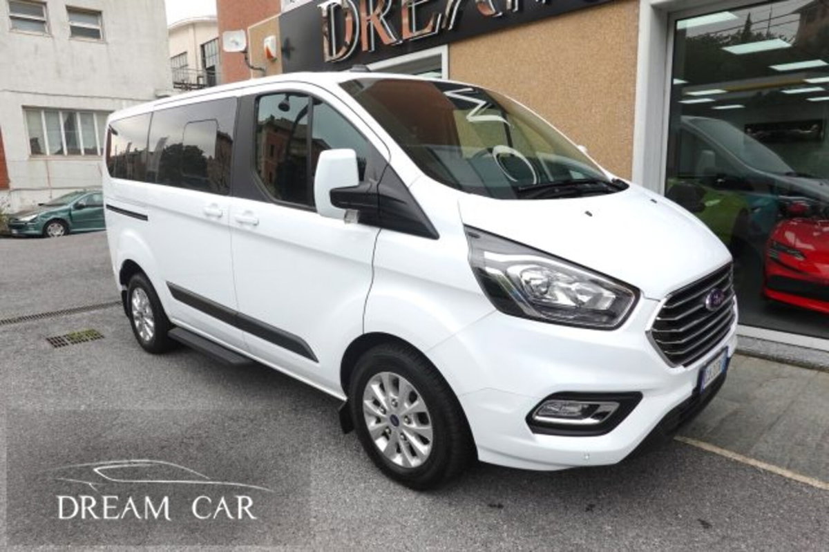 Ford Tourneo Custom 320 2.0 TDCi 130CV MHEV PC Trend (7)