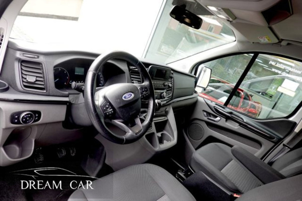 Ford Tourneo Custom 320 2.0 TDCi 130CV MHEV PC Trend (9)