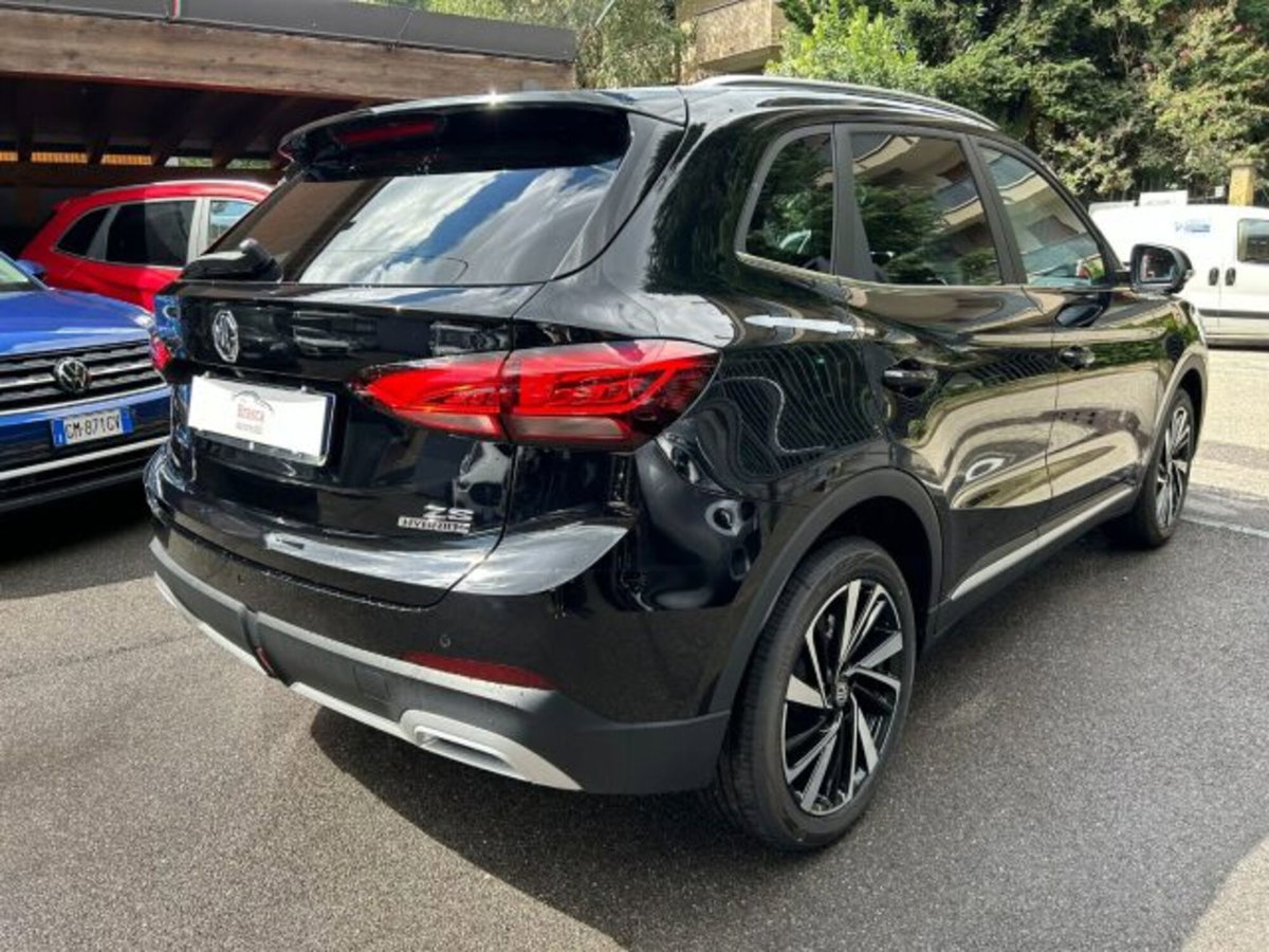 Mg ZS ZS 1.5 Luxury (4)
