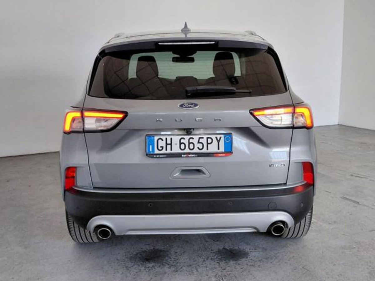 Ford Kuga 2.5 Plug In Hybrid 225 CV CVT 2WD Titanium (9)