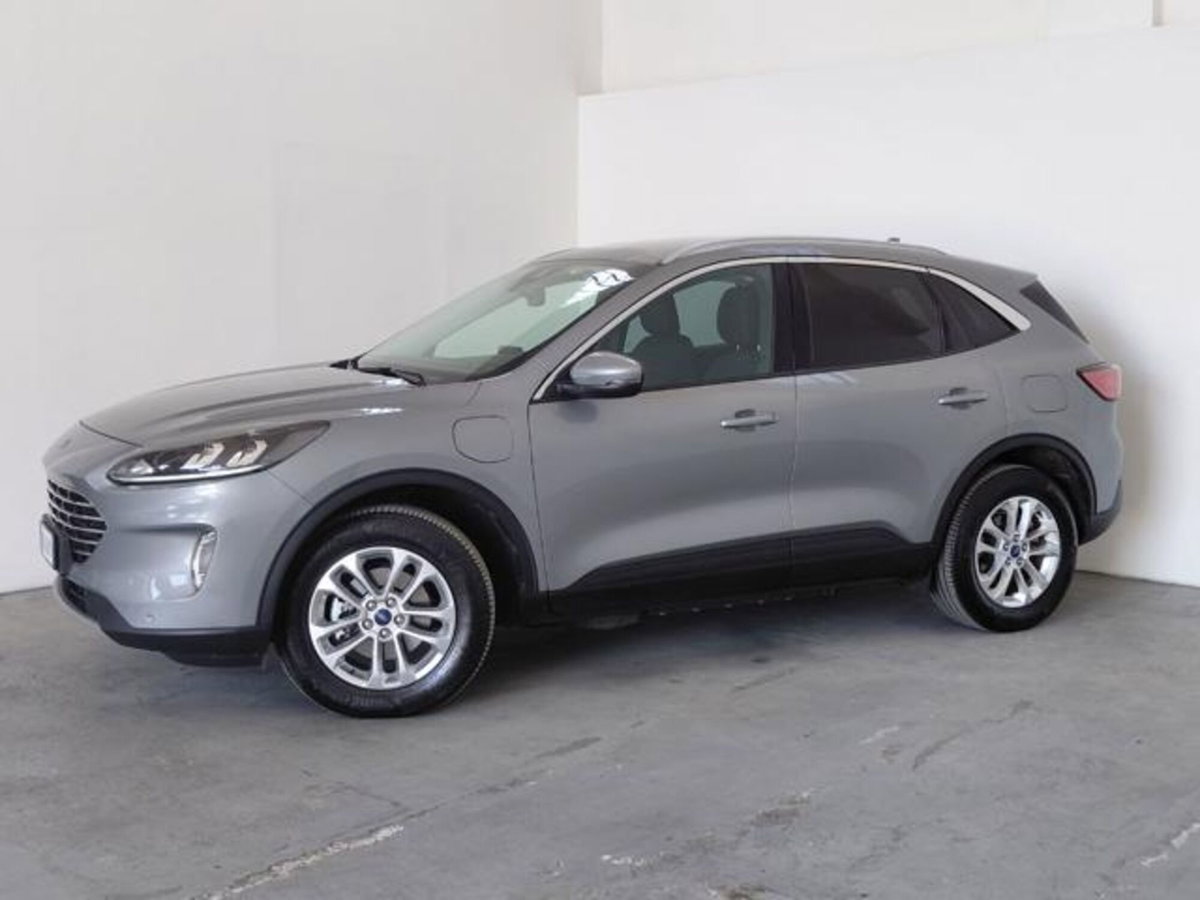 Ford Kuga 2.5 Plug In Hybrid 225 CV CVT 2WD Titanium (6)