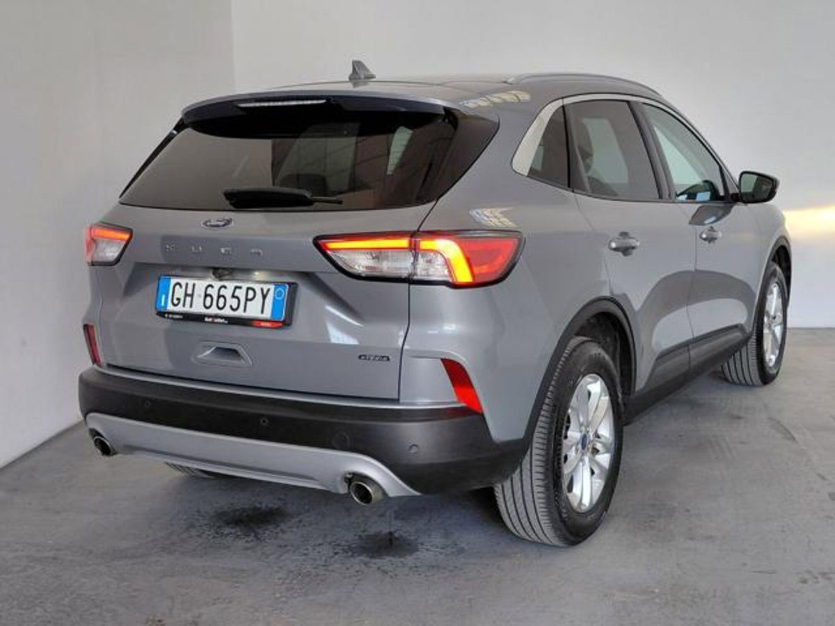 Ford Kuga 2.5 Plug In Hybrid 225 CV CVT 2WD Titanium (8)