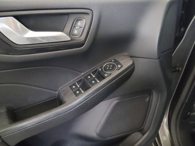 Ford Kuga 2.5 Plug In Hybrid 225 CV CVT 2WD ST-Line (20)