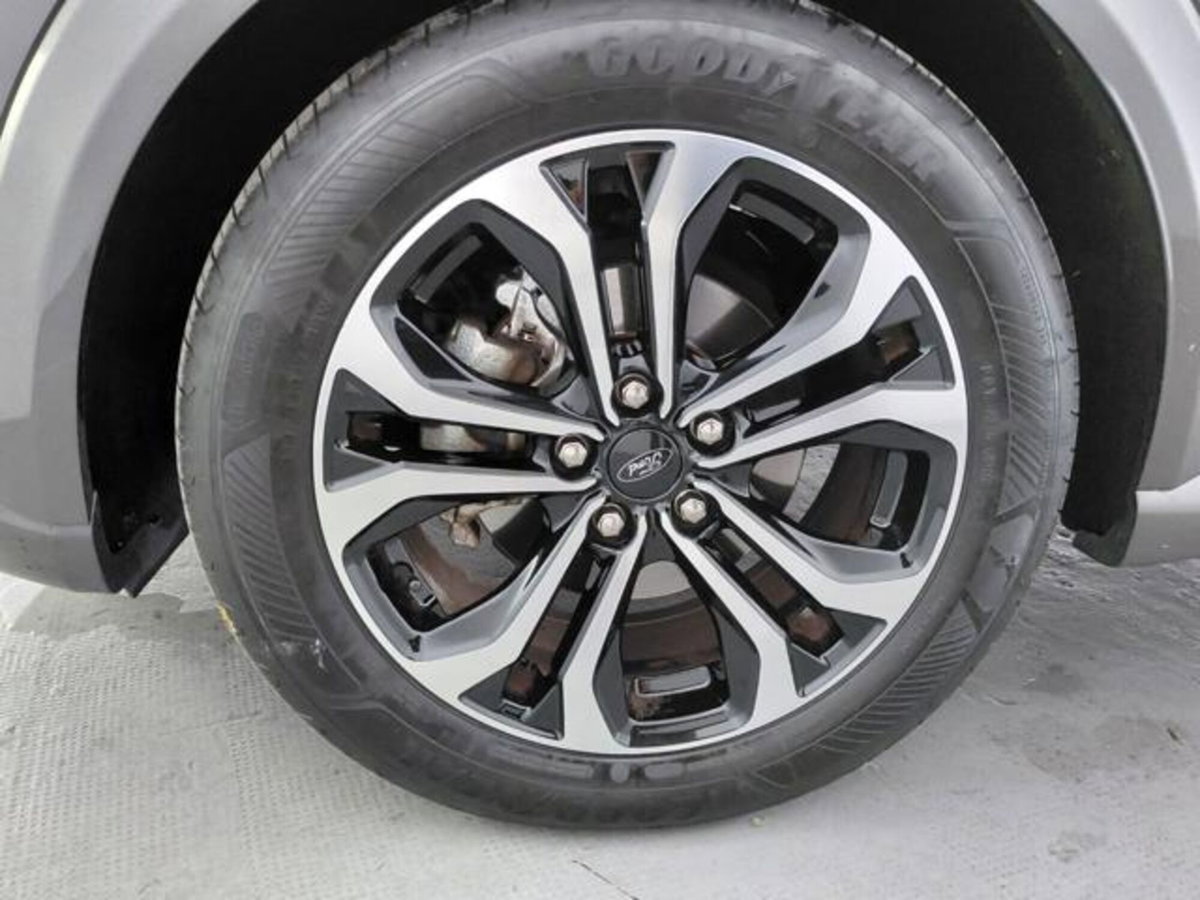 Ford Puma 1.0 EcoBoost Hybrid 125 CV S&S aut. ST-Line X (8)