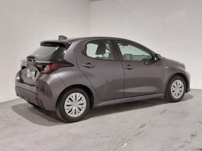 Toyota Yaris 1.5 Hybrid 5 porte Energy (12)