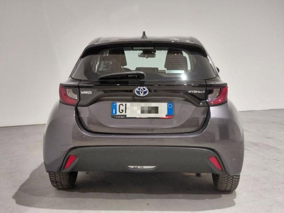 Toyota Yaris 1.5 Hybrid 5 porte Energy (14)