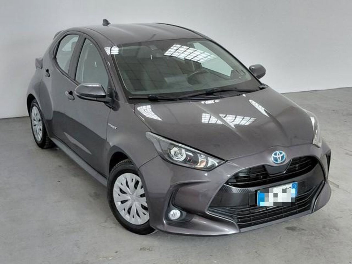 Toyota Yaris 1.5 Hybrid 5 porte Energy (3)