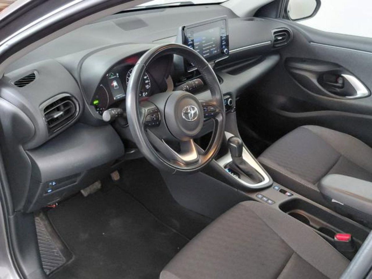 Toyota Yaris 1.5 Hybrid 5 porte Energy (5)