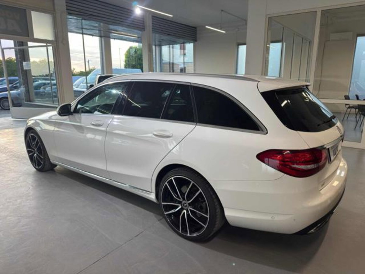 Mercedes-Benz Classe C Station Wagon 200 d Auto Premium Plus (5)