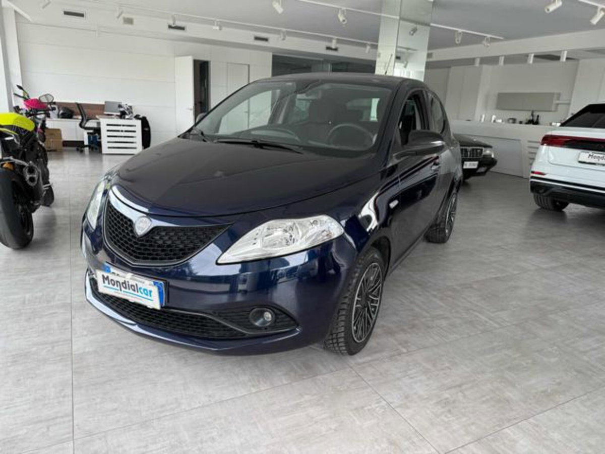 Lancia Ypsilon 1.3 MJT 16V 95 CV 5 porte S&S Gold