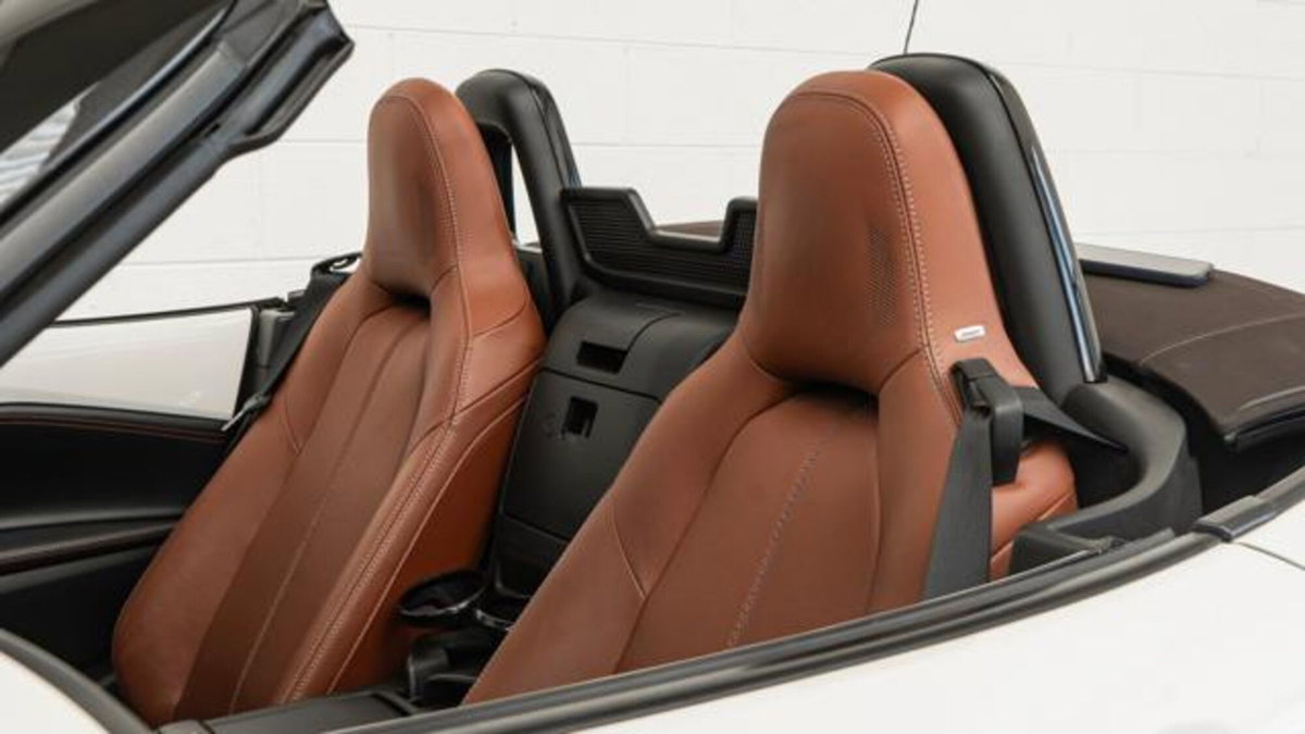 Mazda MX-5 2.0L Skyactiv-G Sport (13)