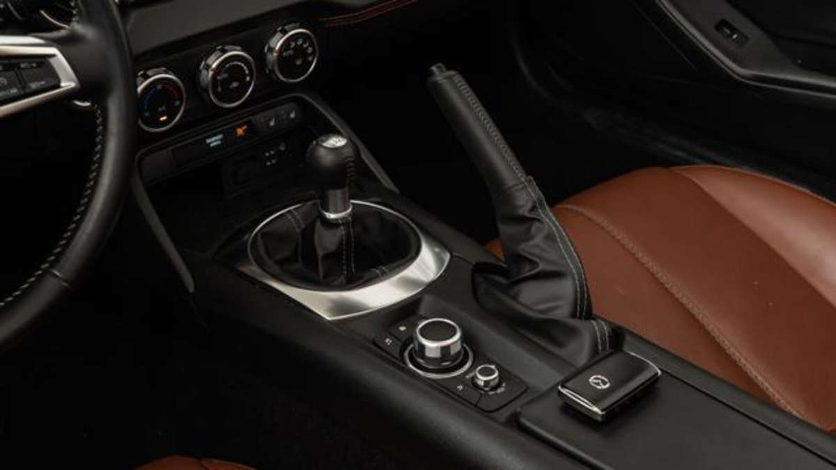 Mazda MX-5 2.0L Skyactiv-G Sport (15)