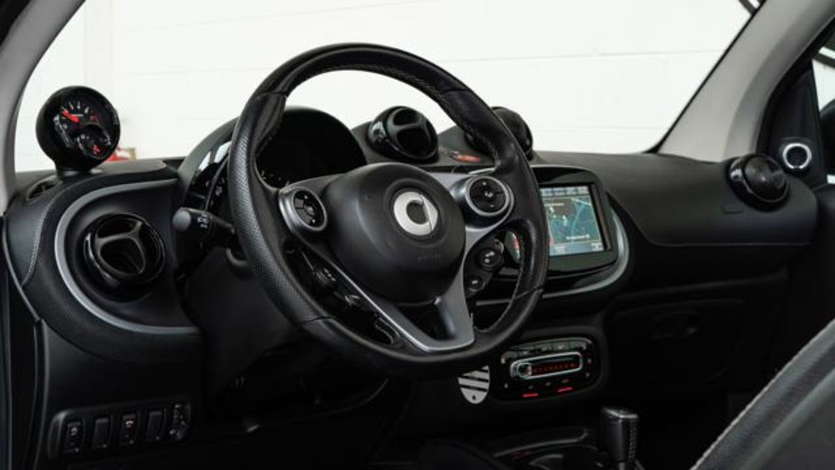 smart Fortwo Cabrio BRABUS 0.9 Turbo twinamic cabrio Xclusive (20)