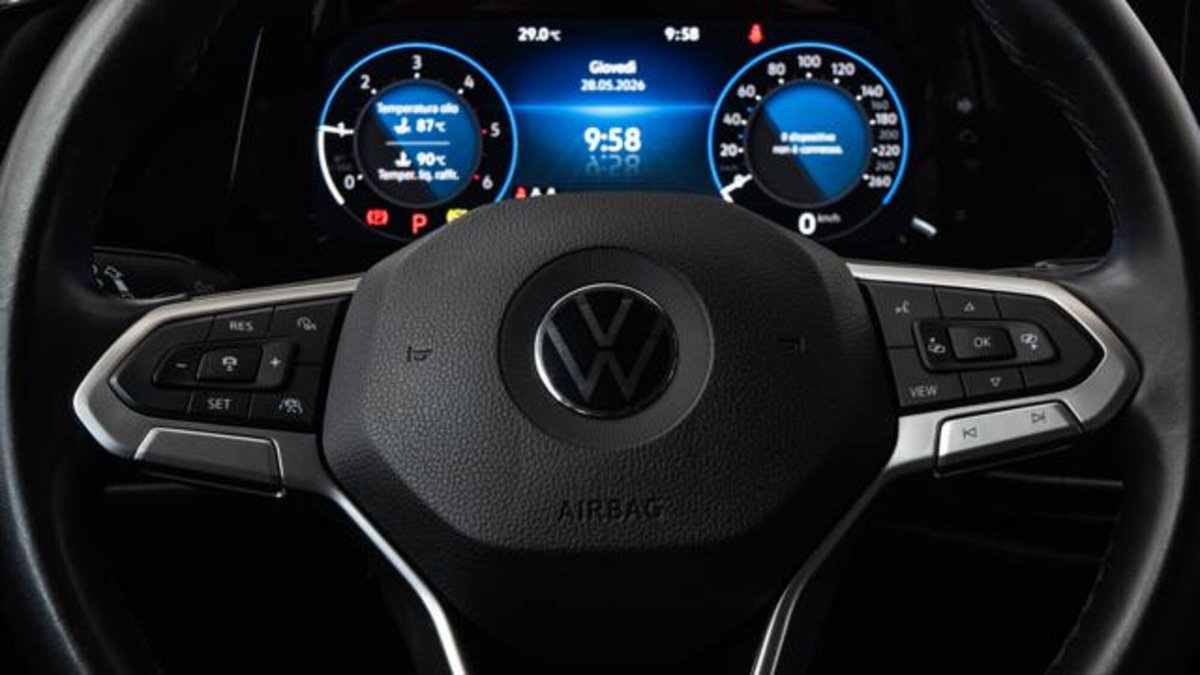 Volkswagen Golf 2.0 TDI 150 CV DSG SCR Style (12)