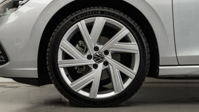 Volkswagen Golf 2.0 TDI 150 CV DSG SCR Style (9)