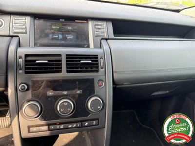 Land Rover Discovery Sport 2.0 TD4 150 CV HSE (10)