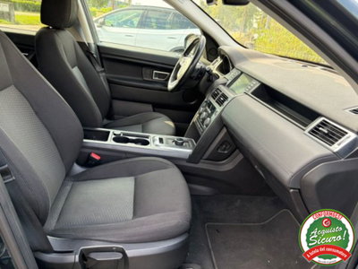 Land Rover Discovery Sport 2.0 TD4 150 CV HSE (5)