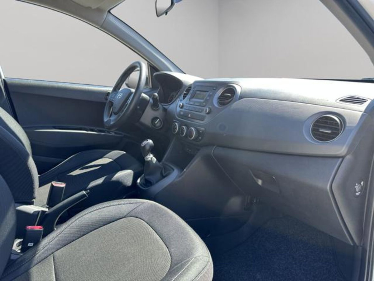 Hyundai i10 1.0 MPI Connectline (16)