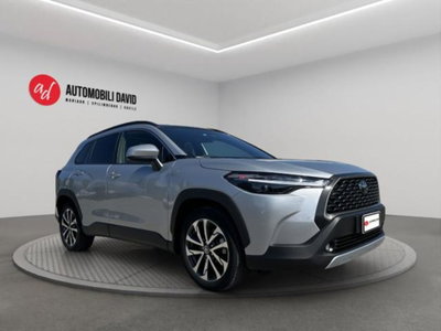 Toyota Corolla Cross Hybrid 2.0 Hybrid 197 CV E-CVT Lounge Light (2)