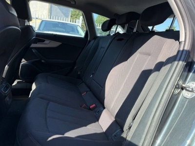 Audi A4 Avant 35 TFSI S tronic Business Advanced (13)