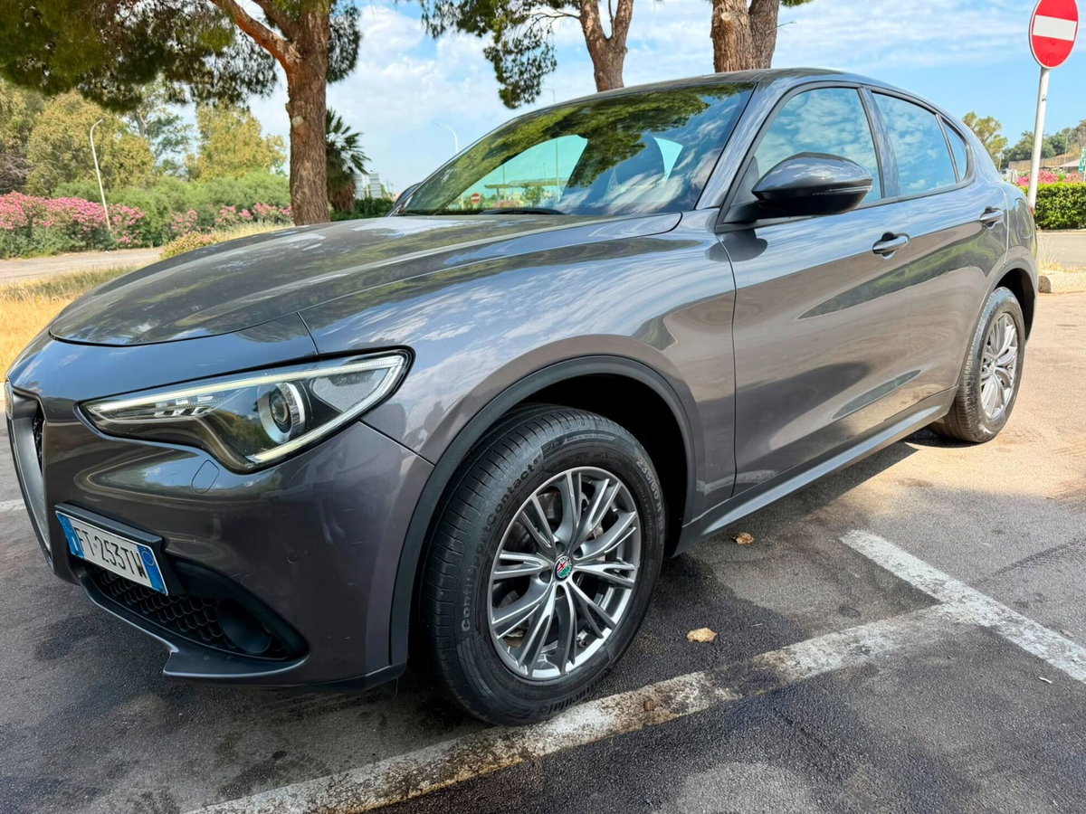 Alfa Romeo Stelvio Stelvio 2.2 Turbodiesel 210 CV AT8 Q4 Executive (3)