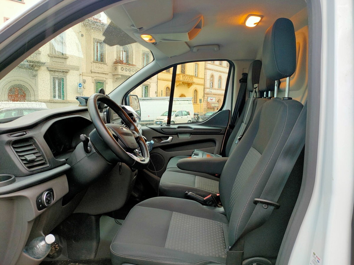 Ford Transit Custom Furgone 320 2.0 EcoBlue 130 PC Furgone Trend (10)