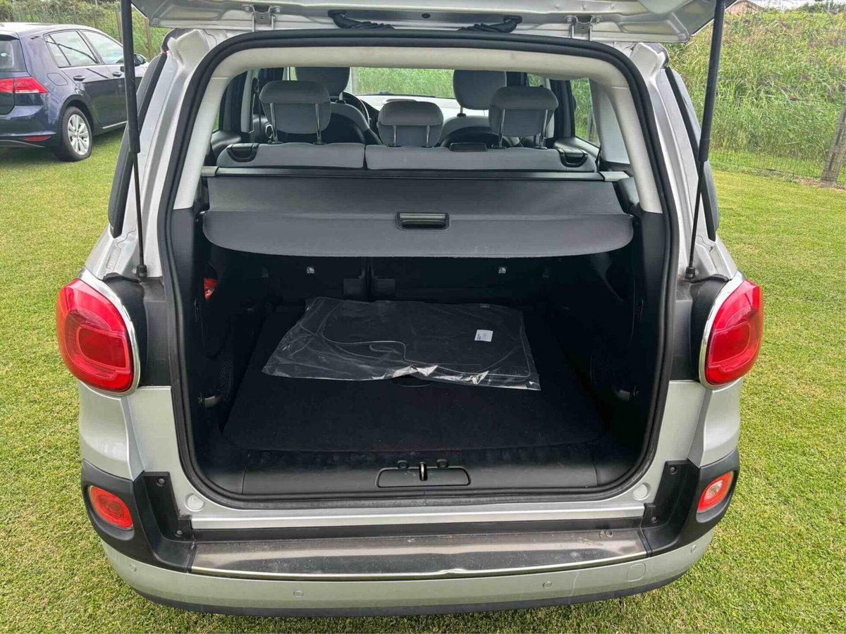 Fiat 500L Living 1.6 Multijet 105 CV Lounge (10)
