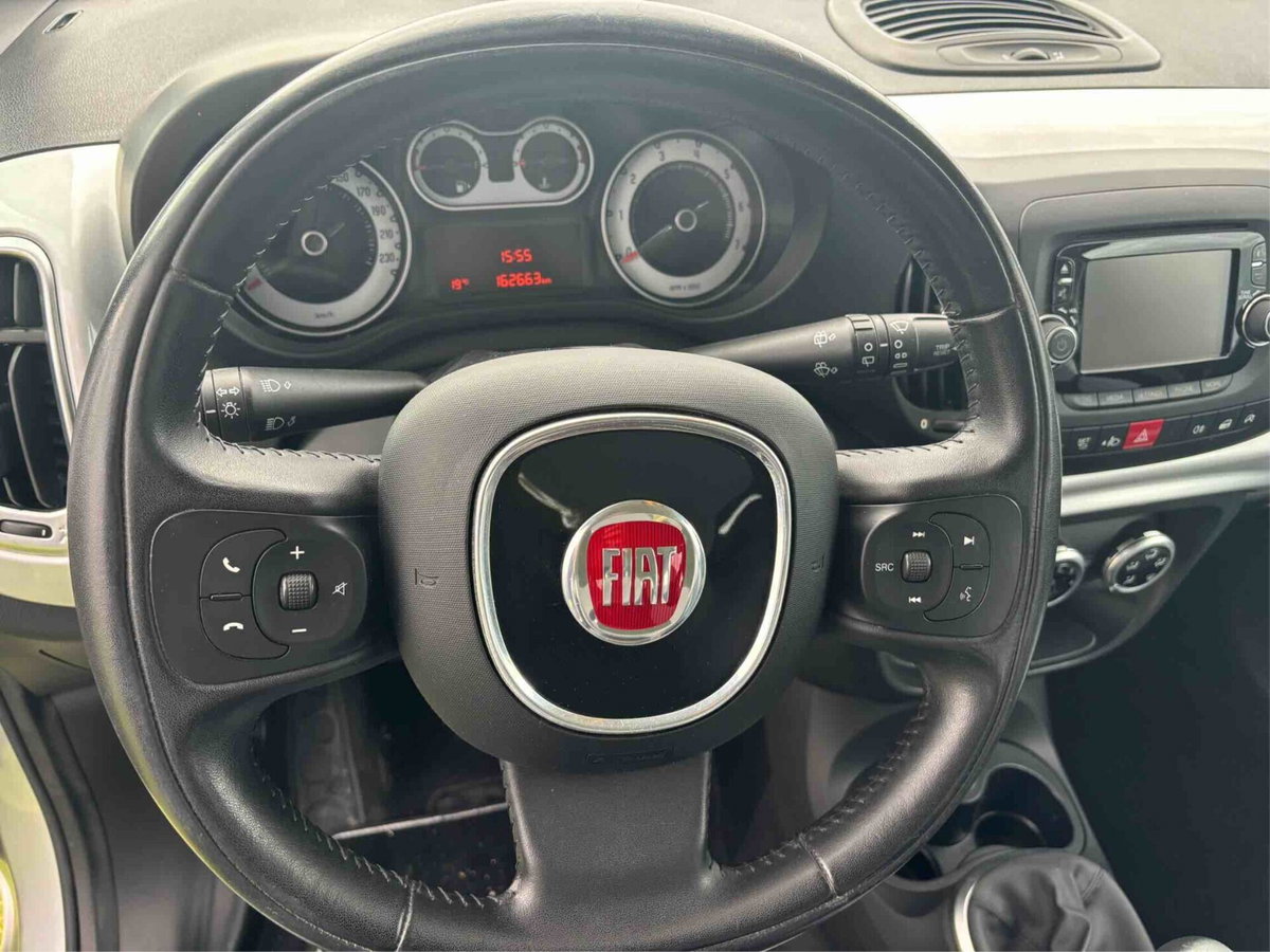 Fiat 500L Living 1.6 Multijet 105 CV Lounge (14)