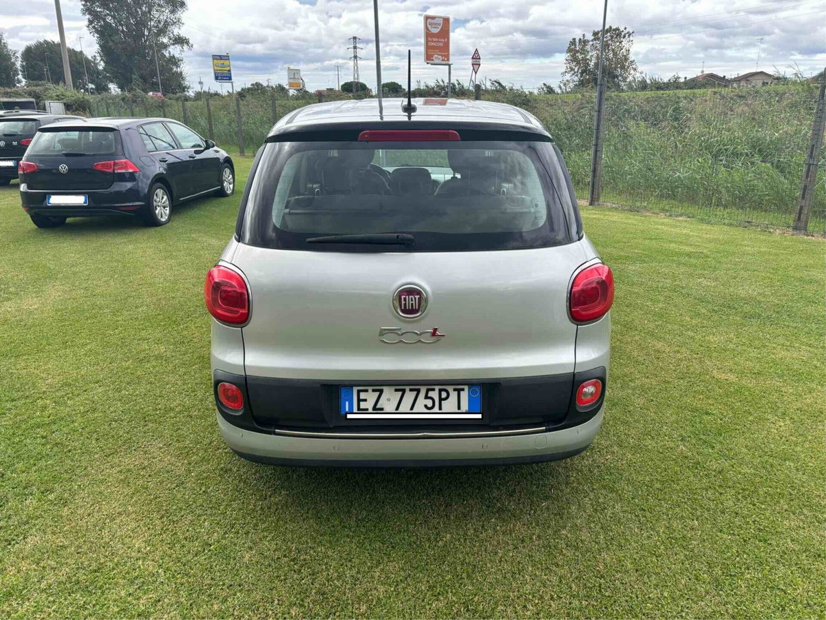 Fiat 500L Living 1.6 Multijet 105 CV Lounge (5)