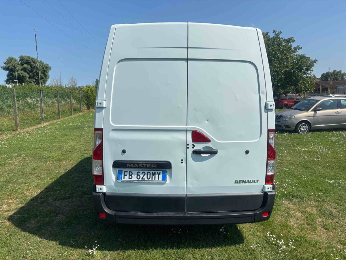 Renault Master Furgone T28 2.3 dCi/135 PC-TN Furgone Twin Turbo S&S E5 (4)