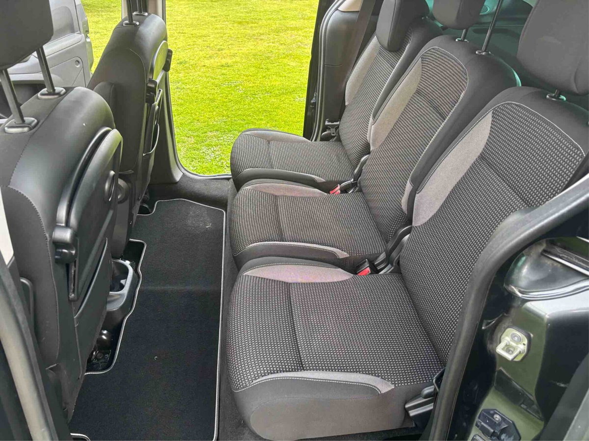 Peugeot Partner BlueHDi 100 Active (11)
