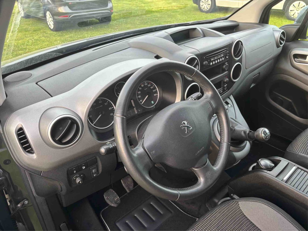 Peugeot Partner BlueHDi 100 Active (6)