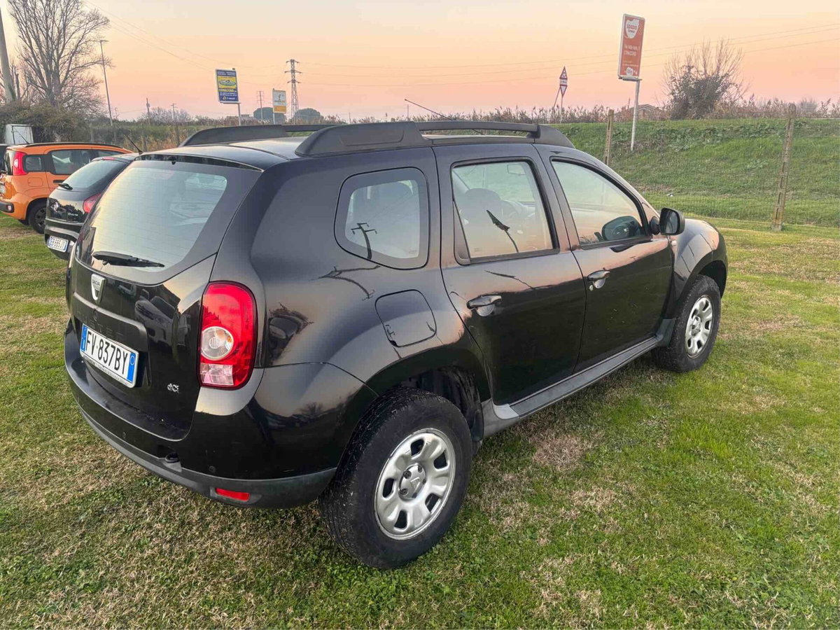 Dacia Duster 1.5 dCi 110CV 4x2 Ambiance (4)