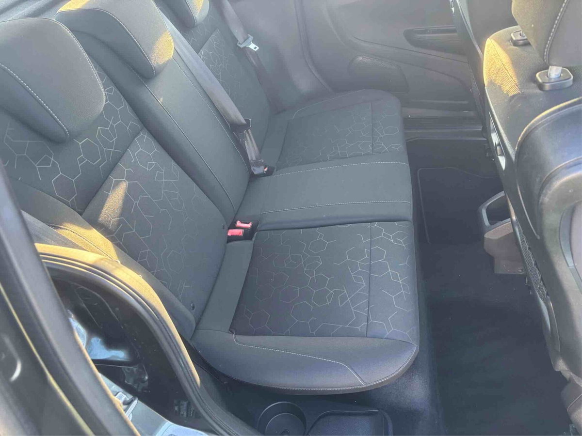 Ford B-Max B-Max 1.5 TDCi 75 CV Plus (11)