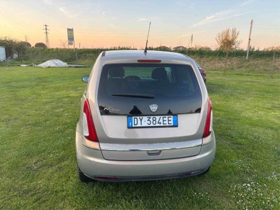 Lancia Musa 1.4 Oro Ecochic GPL (4)