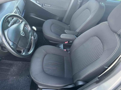 Lancia Musa 1.4 Oro Ecochic GPL (7)