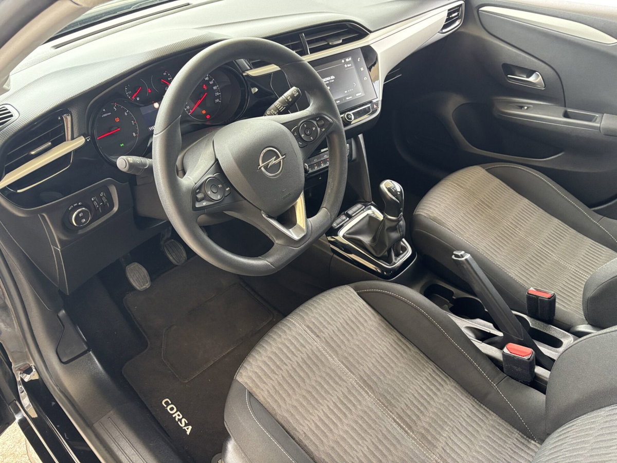 Opel Corsa 1.2 Edition (10)