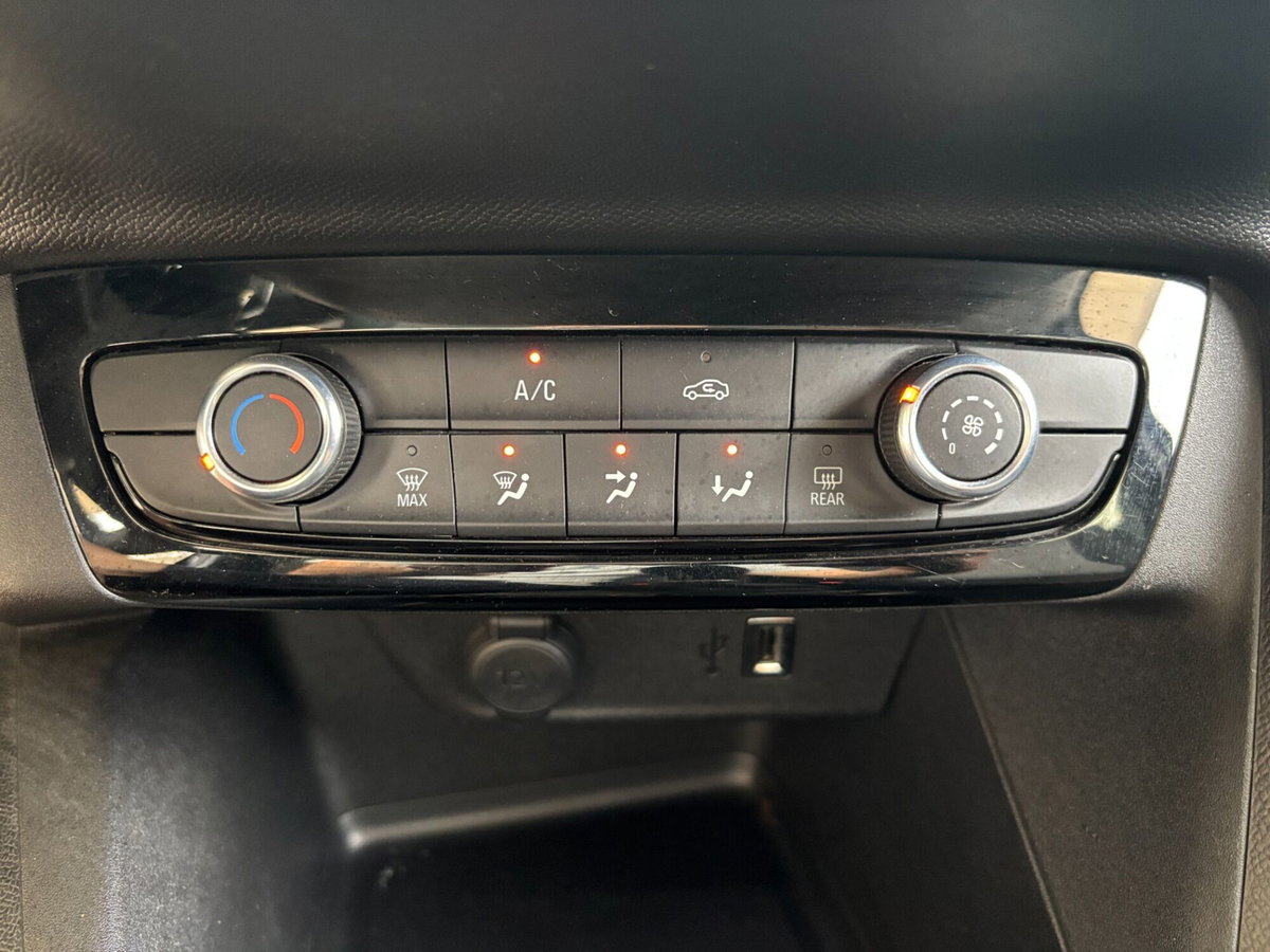 Opel Corsa 1.2 Edition (18)