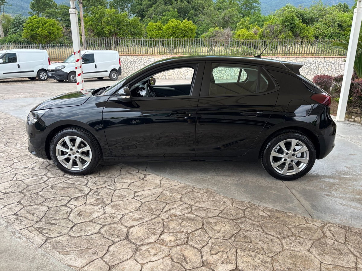 Opel Corsa 1.2 Edition (5)