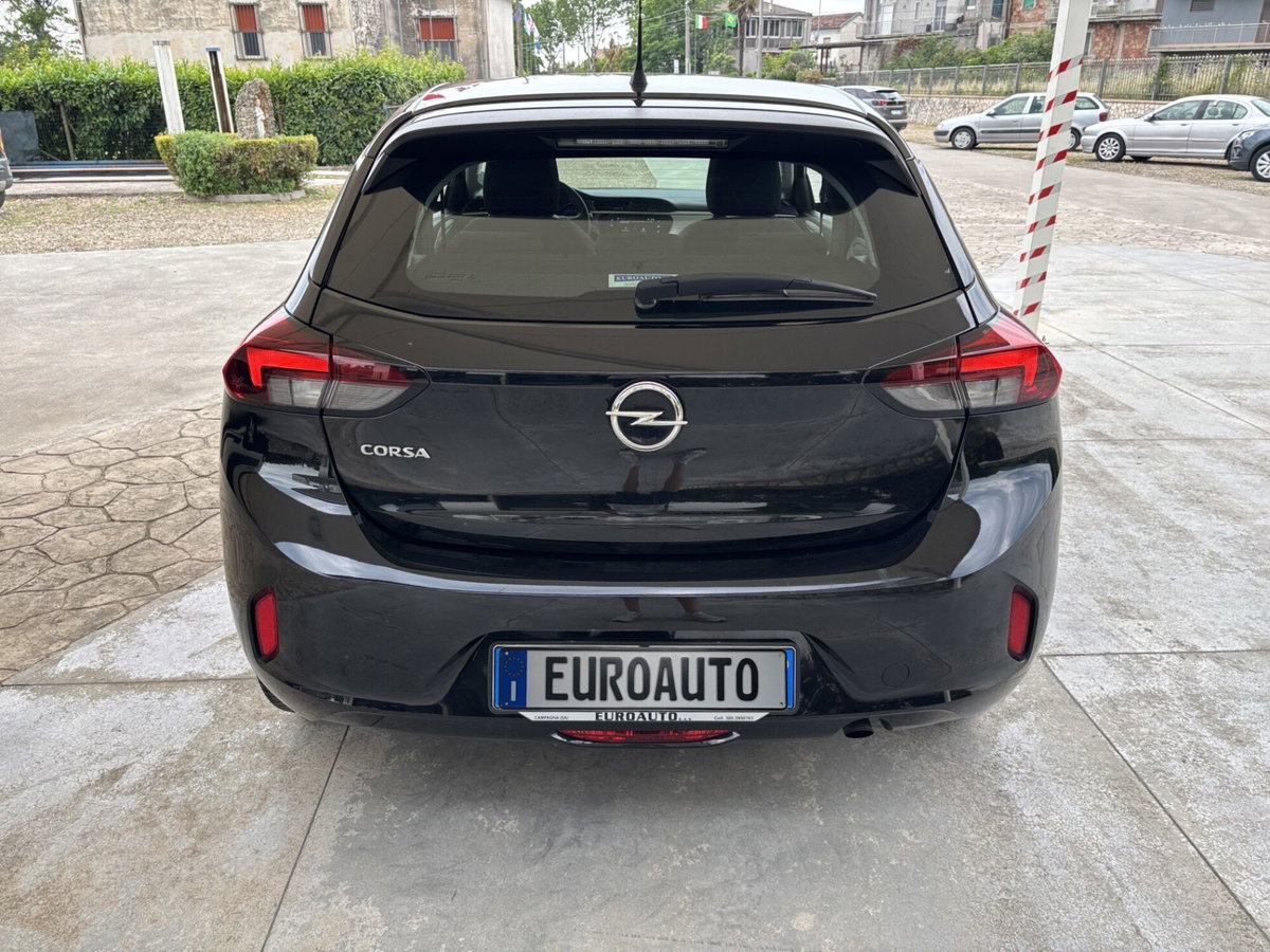 Opel Corsa 1.2 Edition (7)
